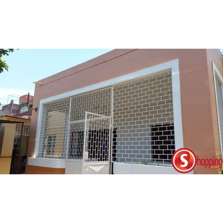 Two bedrooms House for rent in Malhangalene